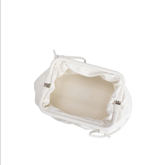 🔄 MONTERREY White Vegan Pouch Clutch Crossbody - Picture 7 of 10